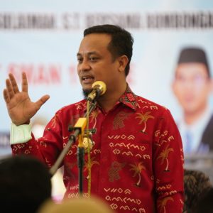 Gubernur Sulsel Ajak Warga Makmurkan Masjid