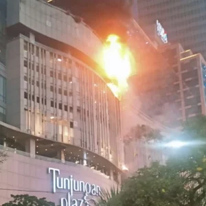 Setelah Kebakaran, Tunjungan Plaza Surabaya Tetap Dibuka