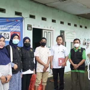 Andalan Sulsel Peduli Bawa Bantuan, Warga Jalan Pandang Makassar : Terima Kasih Pak Gubernur
