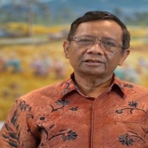 Mahfud MD Bilang Hujatan Amien Rais ke Jokowi Ngeri dan Terlalu Overdosis