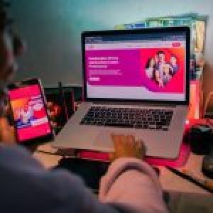 Sahabat Telkomsel Beri Kesempatan Kembangkan Talenta Digital Bagi Content Creator