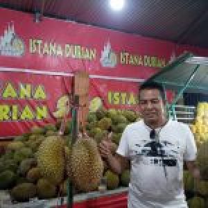 Istana Durian Mappala Gelar Festival dan Lomba Makan Durian Berhadiah