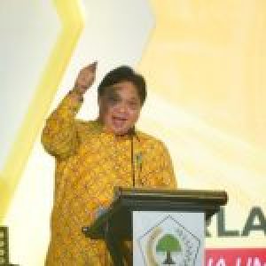 Survei LSI: Menko Airlangga dan Golkar Unggul di Pemilu 2024
