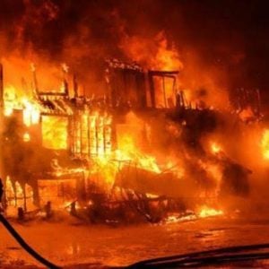 Lupa Mencabut Aliran Listrik Sebelum Mudik, Satu Rumah di Depok Hangus Terbakar