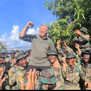 Bupati Pinrang Berikan Dukungan Logistik Pendidikan dan Pelatihan Prajurit TNI AL di Suppa