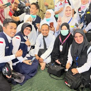 Sedang Ibadah Haji, Gubernur Andi Sudirman Silaturahmi Bersama Warga Sulsel di Mekkah