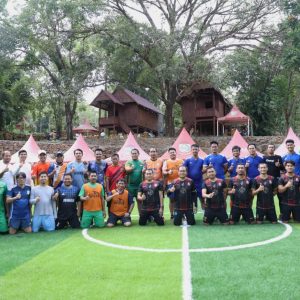 Rekatkan Kolaborasi Eksekutif – Legislatif, Wali Kota Bareng Ketua dan Anggota DPRD Makassar Futsal Bareng