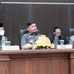 Bupati Gowa Serahkan Ranperda Pertanggujawaban Pelaksanaan APBD Tahun Anggaran 2021 ke DPRD