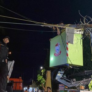 Kadis Kominfo Makassar Tinjau Langsung Tiang CCTV Patah