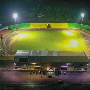 Wali Kota Taufan Pawe Komitmen Jadikan Stadion GBH Berstandar Tipe B