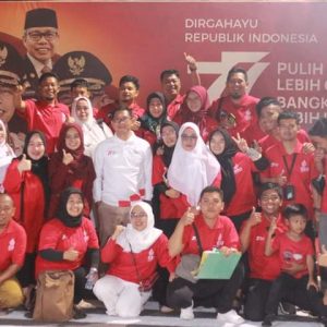 Semangat Kemerdekaan, Disporapar Parepare Gelar Berbagi Lomba di Alun-Alun Lapangan Andi Makkasau