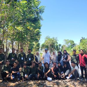 PPK Ormawa LDF RM FT-UNM Gelar Sekolah Lapang Program Kampung Iklim Masyarakat Desa Laikang
