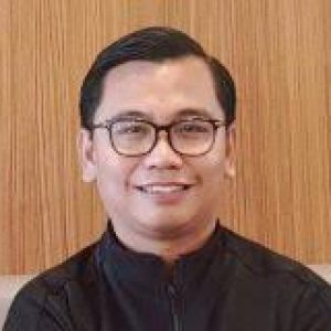 Gubernur Tolak Perpanjangan Kontrak Karya, Ekonom Bahtiar Maddatuang: Langkah Berani dan Briliant