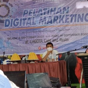 Buka Pelatihan Digital Marketing, ERAT Harap Produk UKM Parepare Dapat Diorder Secara Online