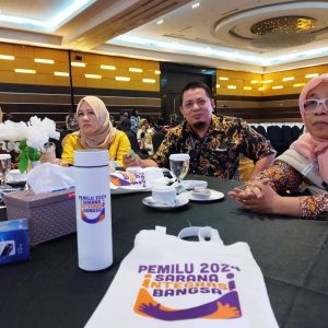 KPU Pinrang Berguru Metode Sosialisasi Pemilu di Sulut