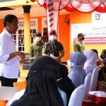 Jokowi Pastikan Penyaluran BLT BBM di Kawasan 3T Tanpa Kendala