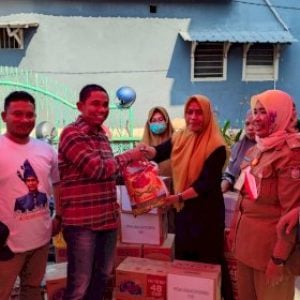 Yayasan Anak Rakyat Indonesia Bantu Korban Kebakaran di Rappokalling