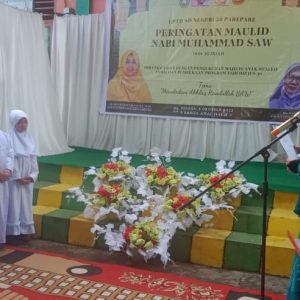 Erna Rasyid Taufan Apresiasi SDN 56 Hadirkan Program Hafal 30 Juz Bagi Siswa