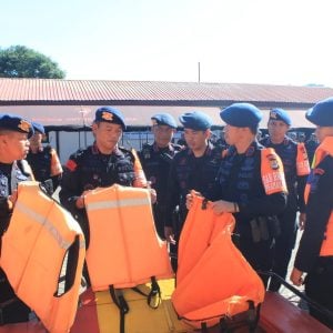 Antisipasi Bencana, Satuan Brimob Polda Sulsel Siagakan Penuh SAR