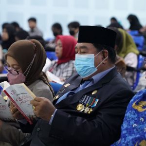 Abdul Hayat Ajak Masyarakat Implementasikan Bahasa Indonesia Yang Baik dan Benar