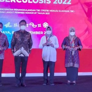 Makassar Raih Penghargaan TOSS TBC Kemenkes RI