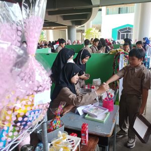 Festival Anak Makassar Sekolah Islam Athirah Membentuk Anak Berotak Jerman Berhati Mekah