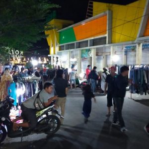 Pemkot Parepare Uji Coba Pasar Malam di Pasar Sumpang Minangae