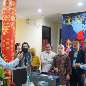 Kakanwil Kemenkumham Sumsel Sambut Kunjungan Komite I DPD RI di Kantor Imigrasi Palembang