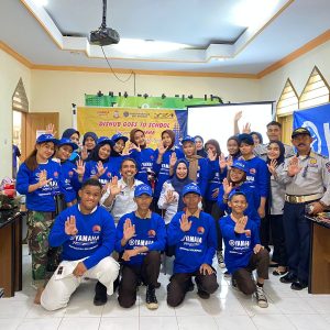 Yamaha Bersama Dishub Makassar Edukasi 100 Siswa Terkait Selamatan Berkendara