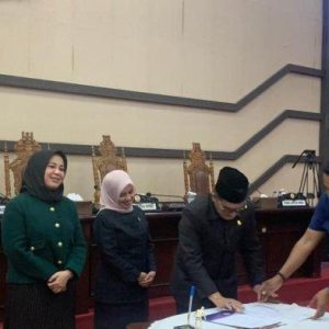 Sah! Pemkot – DPRD Makassar Tetapkan APBD Perubahan Rp4,6 Triliun
