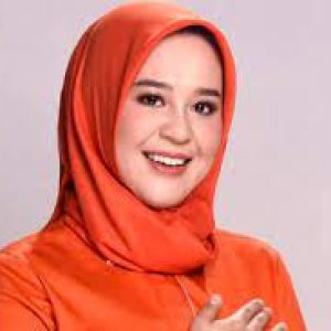 Melihat Wakil Wali Kota Fatmawati Rusdi Beraktivitas Dengan Angkutan Online