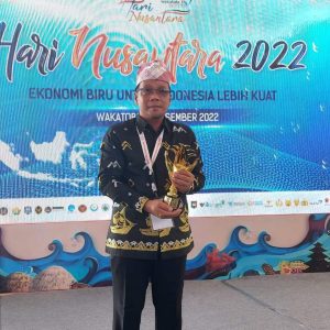 Pemkab Pinrang Terima Penghargaan Anugerah Investasi Bahari