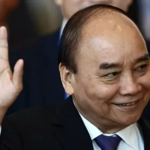 Pergeseran Kekuasaan Saat Presiden Vietnam, Nguyen Xuan Phuc berhenti