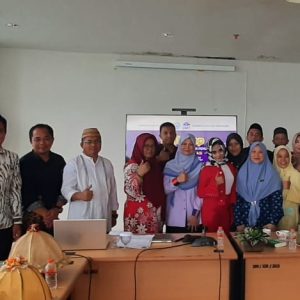 Dosen Universitas Malaysia Trengganu Berbagi Pengetahuan Penelitian di UIM