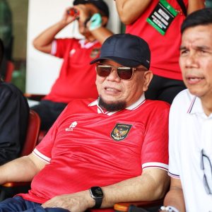 Ketua DPD RI Nonton Laga Timnas, Asprov Jatim Siap Usung LaNyalla Jadi Ketua Umum PSSI