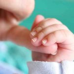 Jari Bayi Nyaris Putus Dipotong Oknum Perawat RS di Palembang, Berikut Faktanya