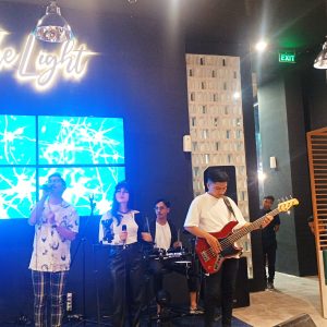 The Light Hadirkan Valentine Spesial Sheila On 7