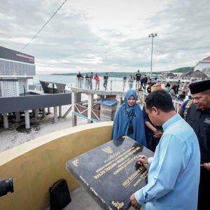 Berdiri Tepat di Pusat Wisata Pantai Tanjung Bira, Gubernur Resmikan Thalhah Ubaidillah
