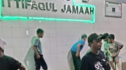 Kubah Masjid di Makassar Roboh Saat Jemaah Sedang Salat Tarwih