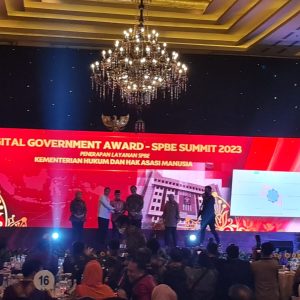 Terbaik dalam Layanan Digital, Kemenkumham Terima Penghargaan dari Kementerian PANRB