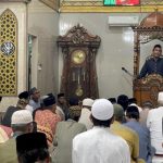 Ceramah Tarawih di Masjid Awaluddin Tallo, Rudianto Lallo Ingatkan Pentingnya Ilmu Pengetahuan