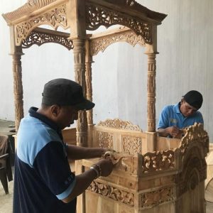 WBP Lapas Parepare Semakin Produktif Rakit Mimbar Masjid Ukir Kaligrafi