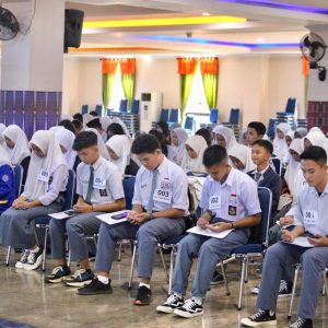 Sosok Tisya, Siswi SMAN 14 Gowa Kuasai 4 Bahasa Asing Hingga Juara 3 Baca Surat Kartini