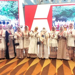 Ketua Dekranasda Pinrang Hadiri HUT Dekranas ke 43 di Medan