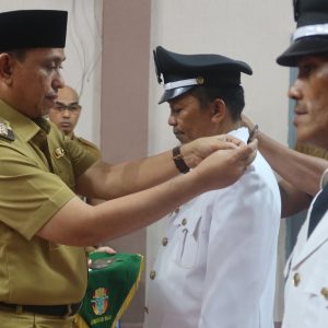 Lantik 115 Pejabat Lingkup Pemkab Wajo, Amran Mahmud Harap Jadi Garda Terdepan Laksanakan Program