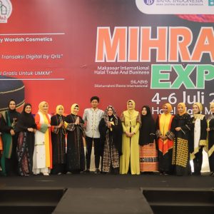 Baju Rancangan Istri Wali Kota Parepare Dipamerkan di Hadapan Saudagar Muslim se-Indonesia