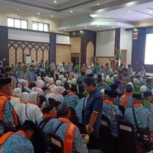 Setiba di Tanah Air, Kesehatan Jemaah Haji Parepare Dipantau Selama 21 Hari