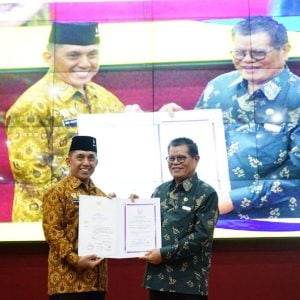 DPP Pepabri Beri Penghargaan ke Rektor UNM, Prof Husain Syam Ajak Perkuat Sinergitas