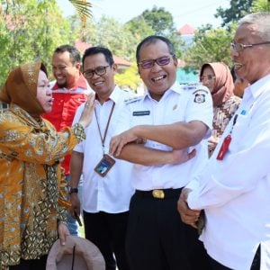 Tuan Rumah Forum ASEAN, Danny Pomanto Dampingi Mensos Tri Rismaharini Tinjau Sentra Wirajaya Makassar