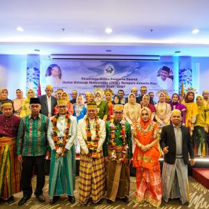 Di Pengukuhan IKM Pare Jakarta Plus, Taufan Pawe Ungkap Bangga Jadi Orang Parepare